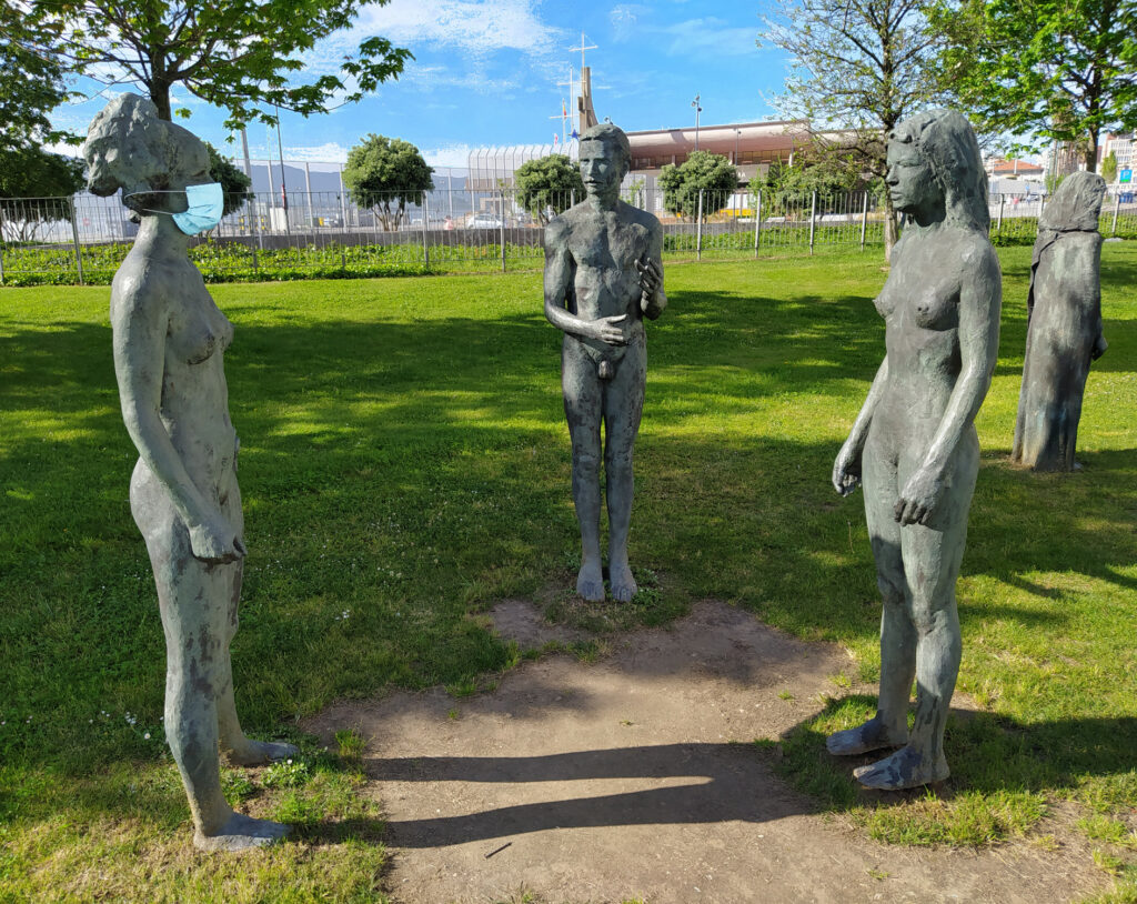 monumento al distanciamiento social